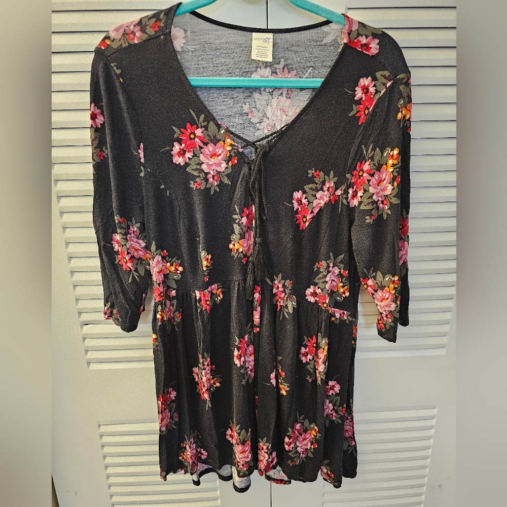Terra & Sky Black Floral Blouse - Size 0X